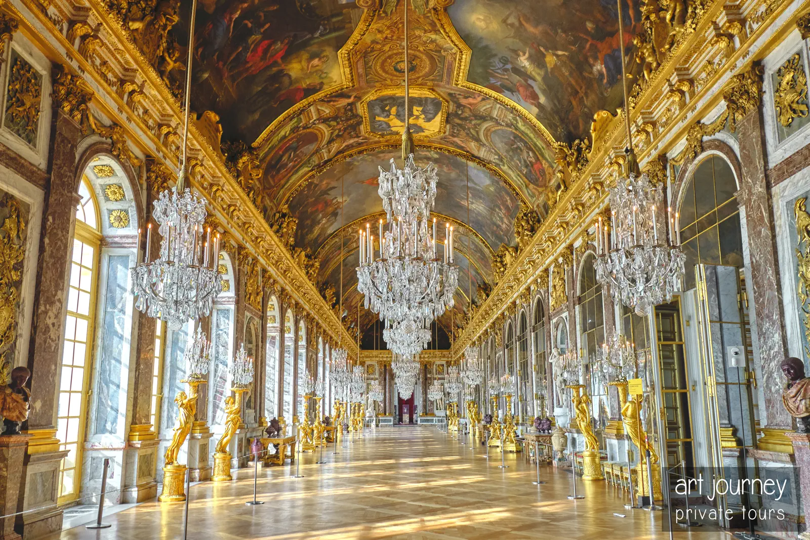 Versailles castle private guided tour
